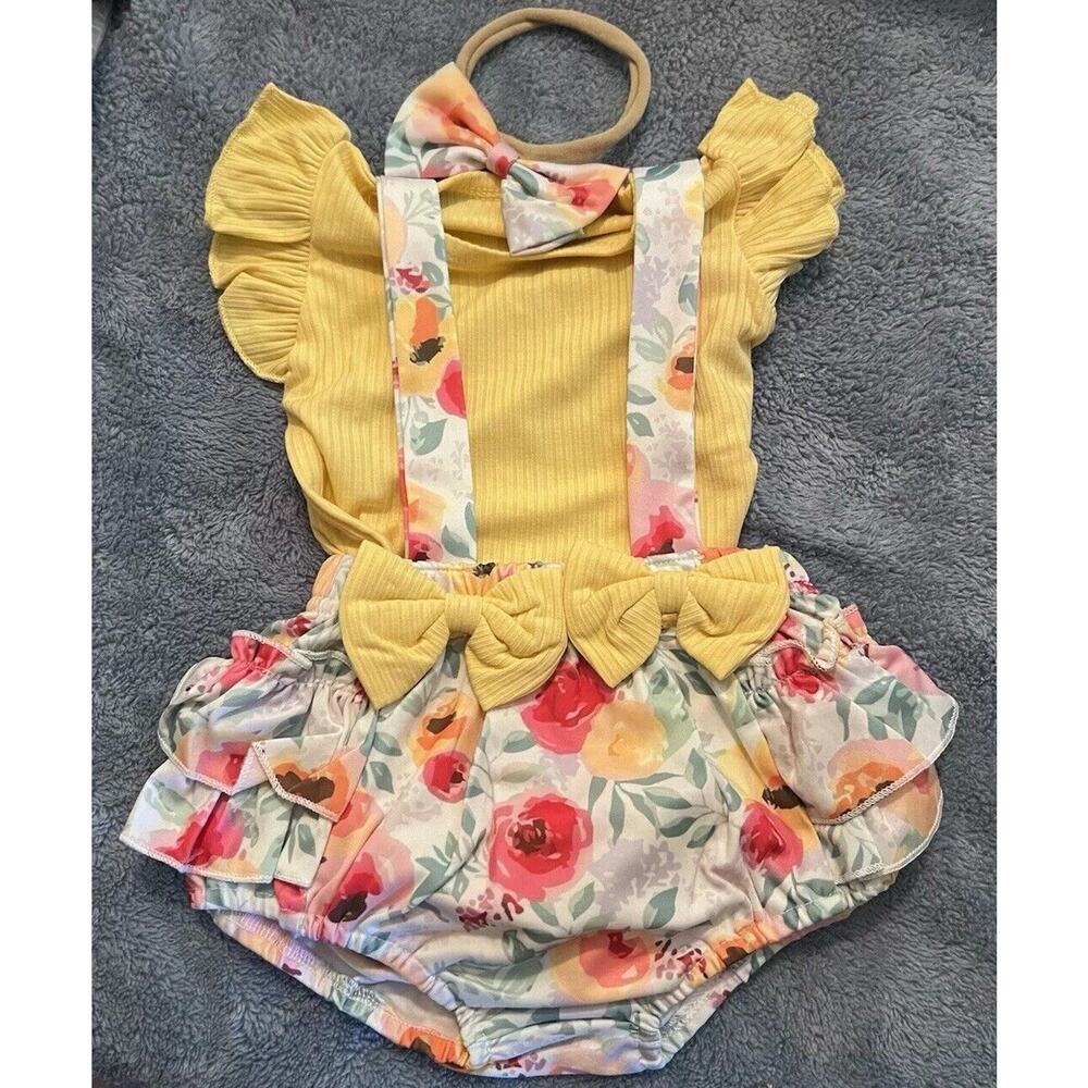 Baby Girl Floral Romper Short Sleeve Bodysuit Ruffled Bottom Size 12-18 Month B8